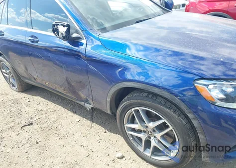 2017 Mercedes-Benz Glc 300 из США, поврежденный, VIN WDC0G4JB1HV011374